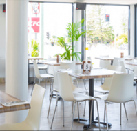 Mermaid Beach Tavern - Book Restaurant