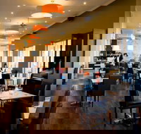 Relish on Addison - Book Restaurant