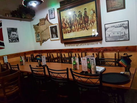 Amigo's Bar & Grill - Book Restaurant 0