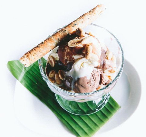 Eat Thai - Book Restaurant 13