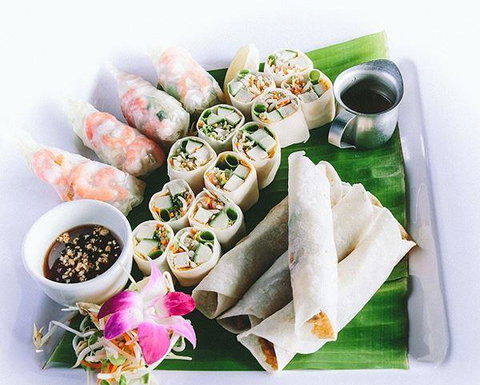 Eat Thai - Book Restaurant 14