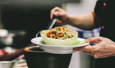 Eat Thai - Book Restaurant 15