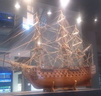 Woolloomooloo Bay Hotel - Book Restaurant