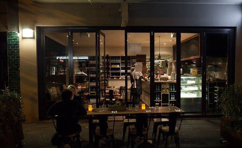 Fatto Bar & Cantina - Book Restaurant 16