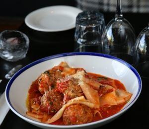 Fatto Bar & Cantina - Book Restaurant 2