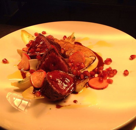 Smokey Joes Cafe, Bar & Grill - Book Restaurant 17