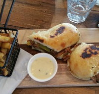 Bensons - Book Restaurant
