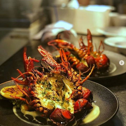 Cerberus Beach House - Book Restaurant 1