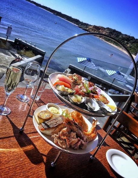 Cerberus Beach House - Book Restaurant 4