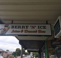 Berry 'n' Ice - Book Restaurant