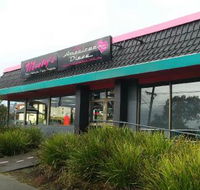 Misty's Diner - Book Restaurant