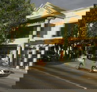 McGuires Bistro - Sherbourne Terrace - Book Restaurant