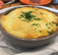 Villa  Hut Kafe Warrnambool - Book Restaurant