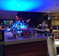 Whalers Hotel - Book Restaurant