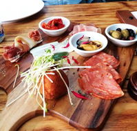 Cattinalla's Caffe  Wine Bar - Book Restaurant