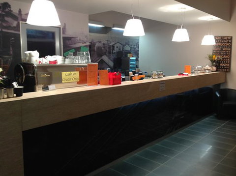 Choochoo's Coffee - Book Restaurant 0