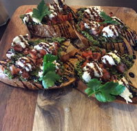 Commercial Hotel Warragul - Book Restaurant