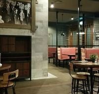 Beer Deluxe - Book Restaurant