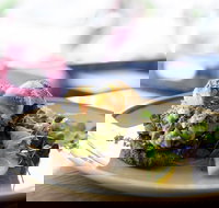 Charlie and Leo's - Book Restaurant