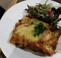 Maisey's Restaurant - Book Restaurant