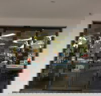 Moxie Cafe - Book Restaurant