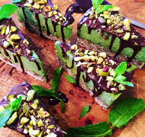 H2O Restaurant & Bar - Book Restaurant 6