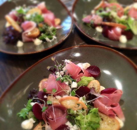 H2O Restaurant & Bar - Book Restaurant 8