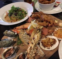 Inlet Hotel - Book Restaurant