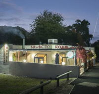 Kookaburra Hotel - Book Restaurant