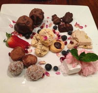 Rennies at Acheron - Book Restaurant