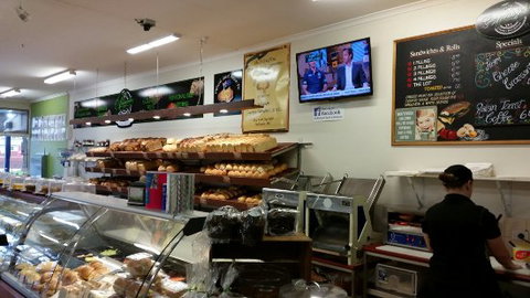 The Provender Country Bakehouse - Book Restaurant 0