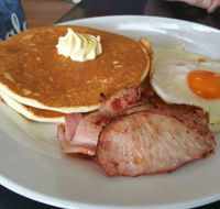 Wallder's Cafe - Book Restaurant