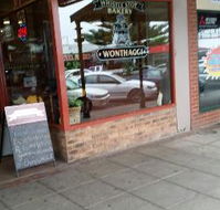 Whistle Stop - Book Restaurant