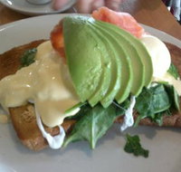 12 Rocks Cafe and Beach Bar - Book Restaurant