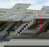 Antiques and Coffee - Book Restaurant