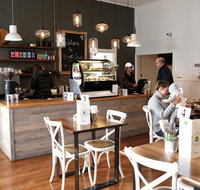Back Creek Cafe - Book Restaurant