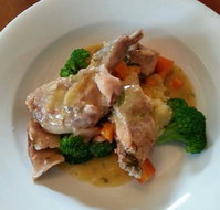 Cricket Club - Book Restaurant