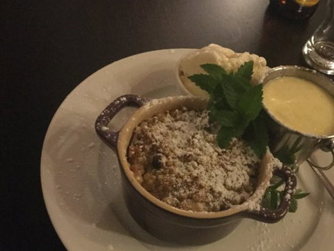 Easdown House - Book Restaurant 0