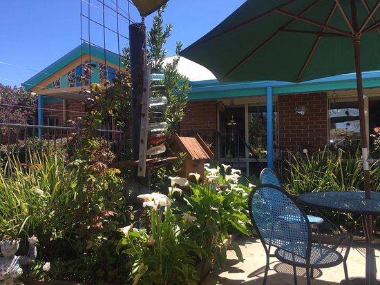 Barnawartha ACT Book Restaurant