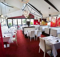 Le Bistro - Book Restaurant