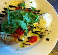 Maisy's Cafe - Book Restaurant