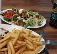 Narrabeen Kebabs - Book Restaurant