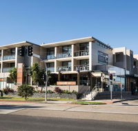Narrabeen Sands Hotel - Book Restaurant