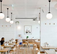 Big Momma's - Book Restaurant