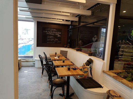 Cromer Heights NSW Book Restaurant