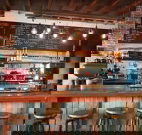 Le Petit Village - Book Restaurant