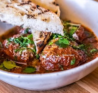 Paddock  Vine - Book Restaurant