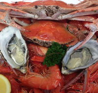 Smith's Seafoods - Book Restaurant