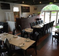Silver Spoon Thai Restaurant  Cafe' - Book Restaurant
