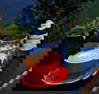 The Cracked Cup Cafe  Pizzeria - Book Restaurant